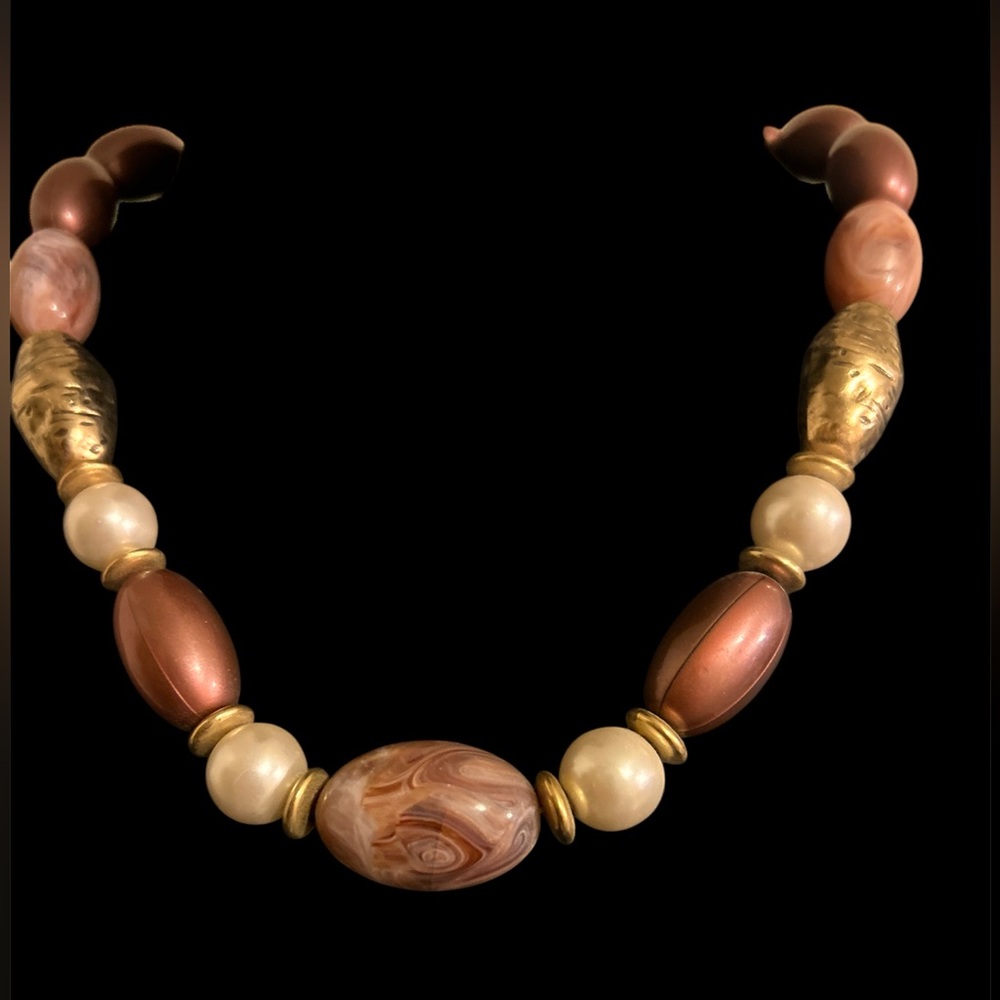 Elegant Brown and Gold Beaded Necklace